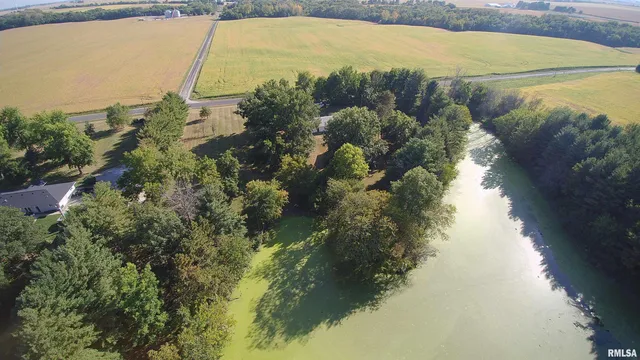 $329,000 | 2538 Loami Road, Jacksonville, IL 62650