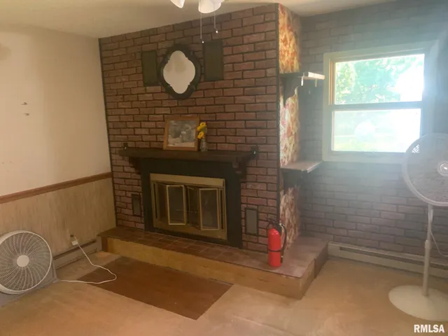 $329,000 | 2538 Loami Road, Jacksonville, IL 62650