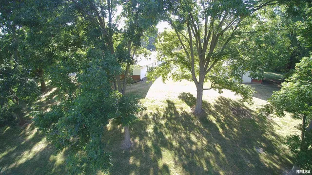 $329,000 | 2538 Loami Road, Jacksonville, IL 62650