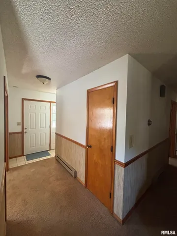 $329,000 | 2538 Loami Road, Jacksonville, IL 62650