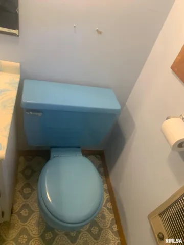 $329,000 | 2538 Loami Road, Jacksonville, IL 62650