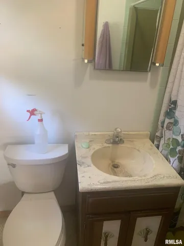 $329,000 | 2538 Loami Road, Jacksonville, IL 62650