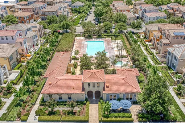 $749,000 | 118 Selby Lane, Unit 4, Livermore, CA 94551