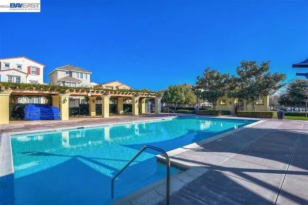 $749,000 | 118 Selby Lane, Unit 4, Livermore, CA 94551