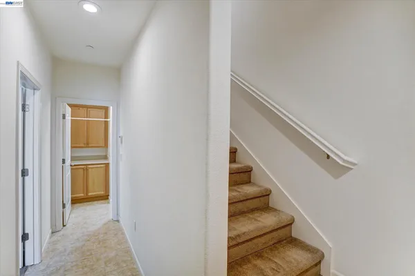 $749,000 | 118 Selby Lane, Unit 4, Livermore, CA 94551