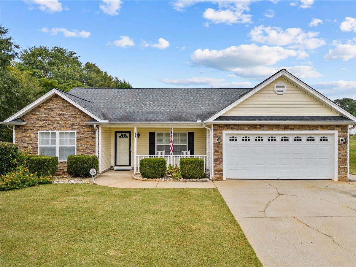 205 Legacy Drive Inman, SC 29349 - Photo 1 of 32