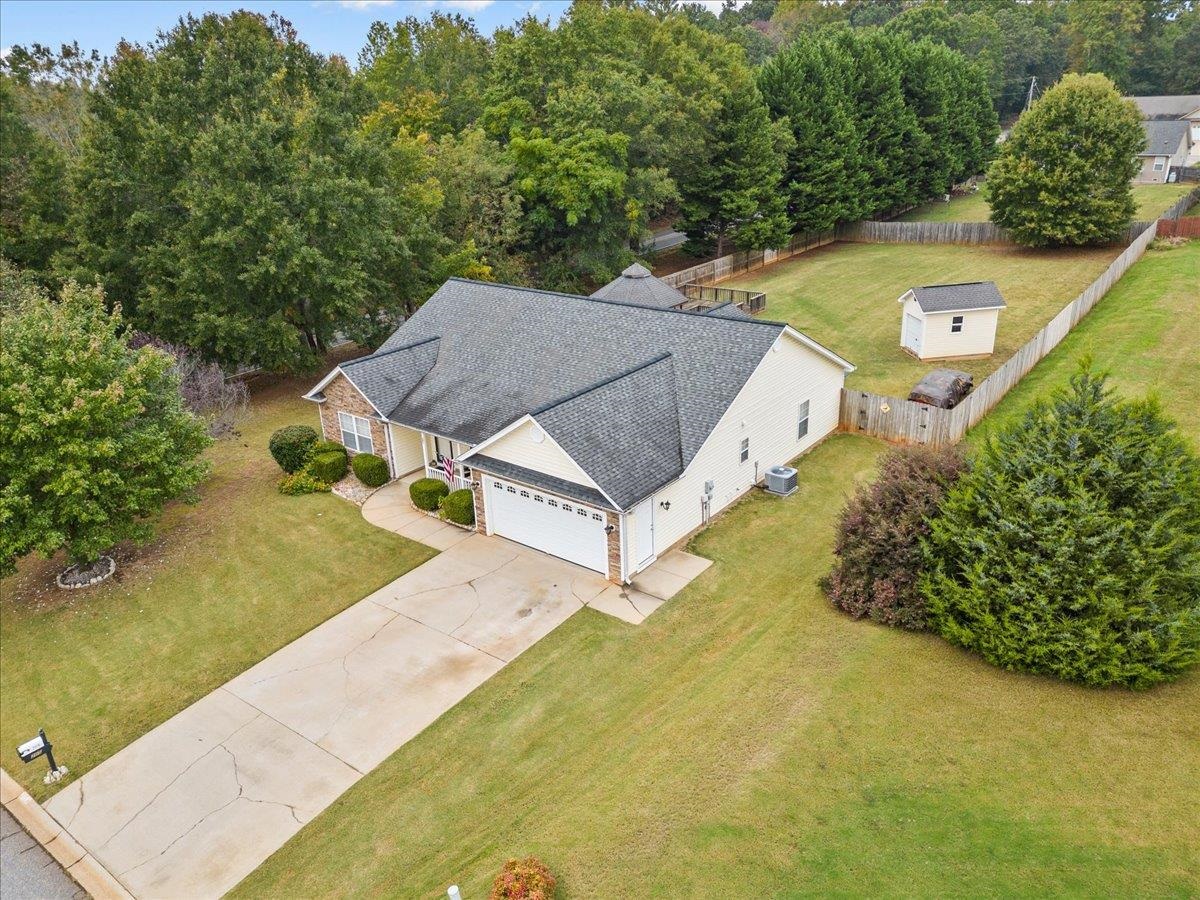 205 Legacy Drive Inman, SC 29349 - Photo 2 of 32