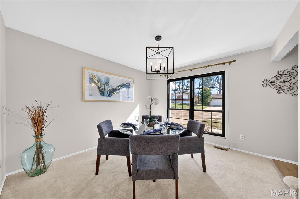 1287 Still House Creek Road Chesterfield, MO 63017 - Photo 11 of 33