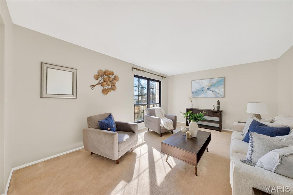 1287 Still House Creek Road Chesterfield, MO 63017 - Photo 13 of 33