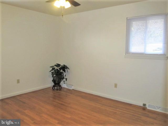 9 Charles Road Linthicum, MD 21090 - Photo 11 of 22 Master BR
