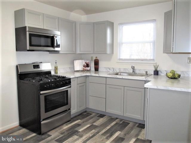 9 Charles Road Linthicum, MD 21090 - Photo 3 of 22