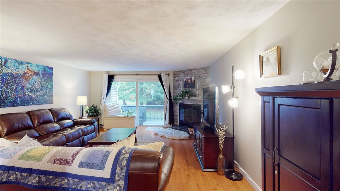 161 West Shore Road, Unit B10 Warwick, RI 02889 - Photo 8 of 31