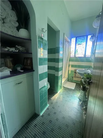 $325,000 | 400 West St Charles Avenue, San Diego, TX 78384