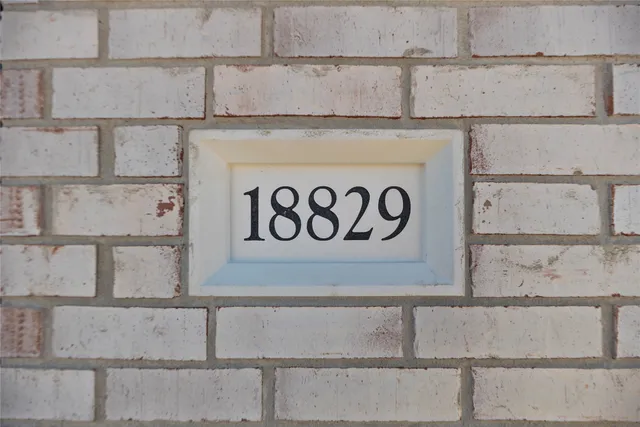 a close up of a street sign