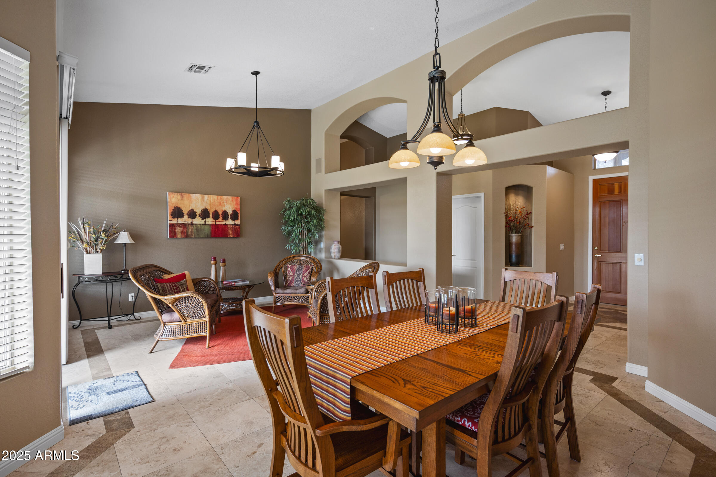 269 West El Freda Road Tempe, AZ 85284 - Photo 11 of 54 a dining room with furniture and window