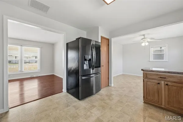 $249,900 | 207 Scenic Drive, Elsberry, MO 63343