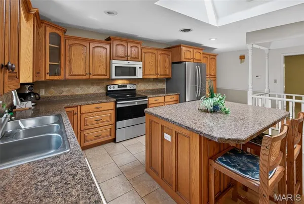 $364,900 | 11 Schonoff Lane, Cape Girardeau, MO 63703