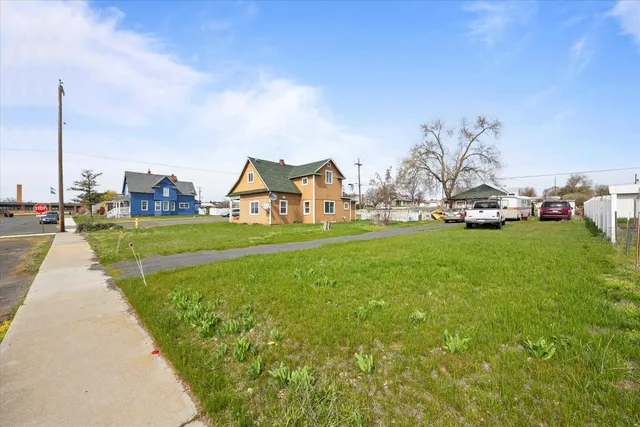 $239,900 | 506 North I Street, Lind, WA 99341