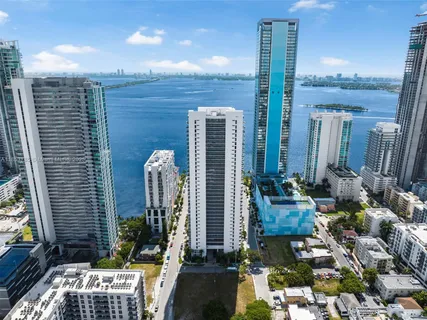 $885,000 | 600 Northeast 27th Street, Unit 2603, Miami, FL 33137