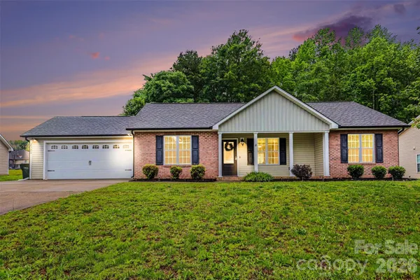 $364,900 | 2325 Montford Avenue Northwest, Concord, NC 28027