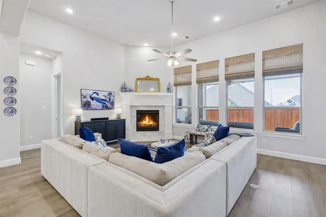 $789,500 | 9301 Pecan Woods Trail, Argyle, TX 76226