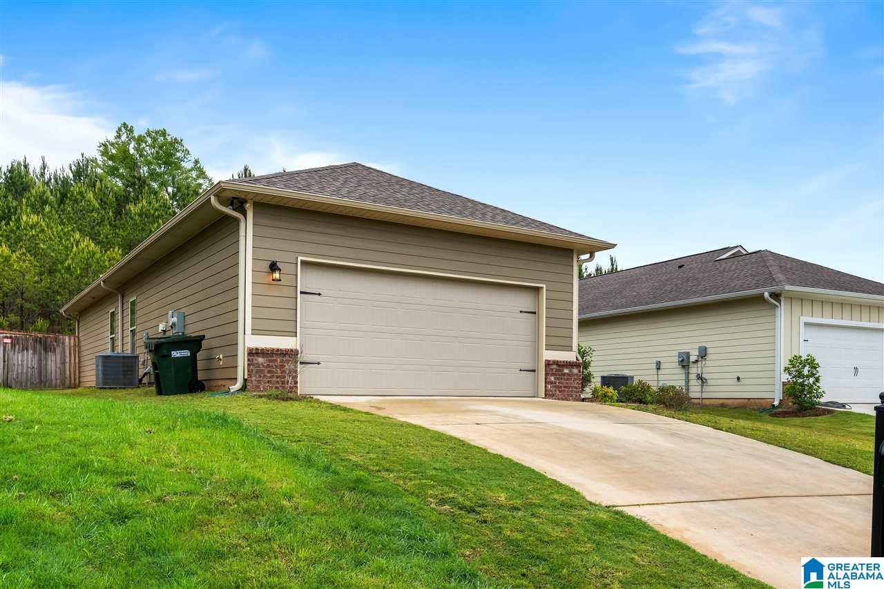 650 Briar Ridge Circle Odenville, AL 35120 - Photo 3 of 21