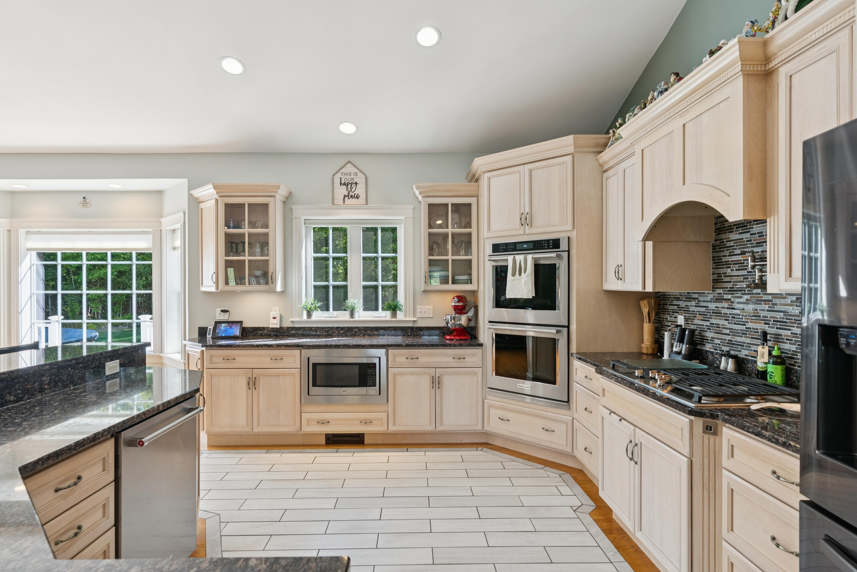 29 Victoria Lane Windham, ME 04062 - Photo 1 of 58 DSC05181