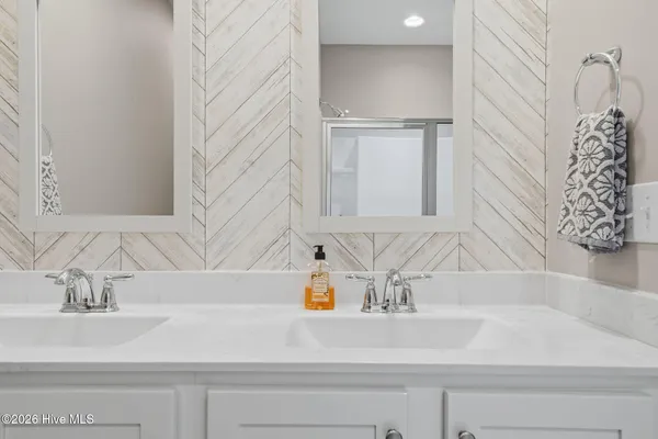 $2,400 | 603 Airlie Vista Lane, Unit LOT 125, Surf City, NC 28445