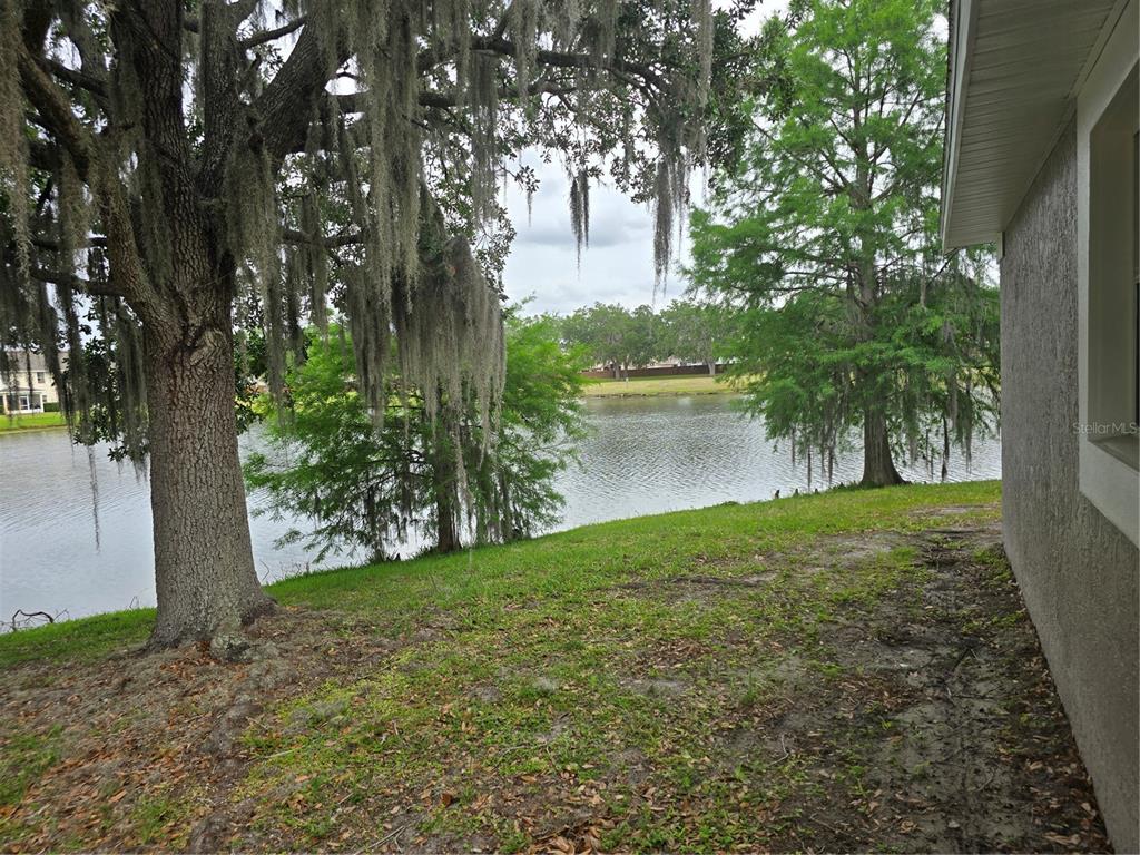 2351 Water View Loop Kissimmee, FL 34743 - Photo 22 of 26