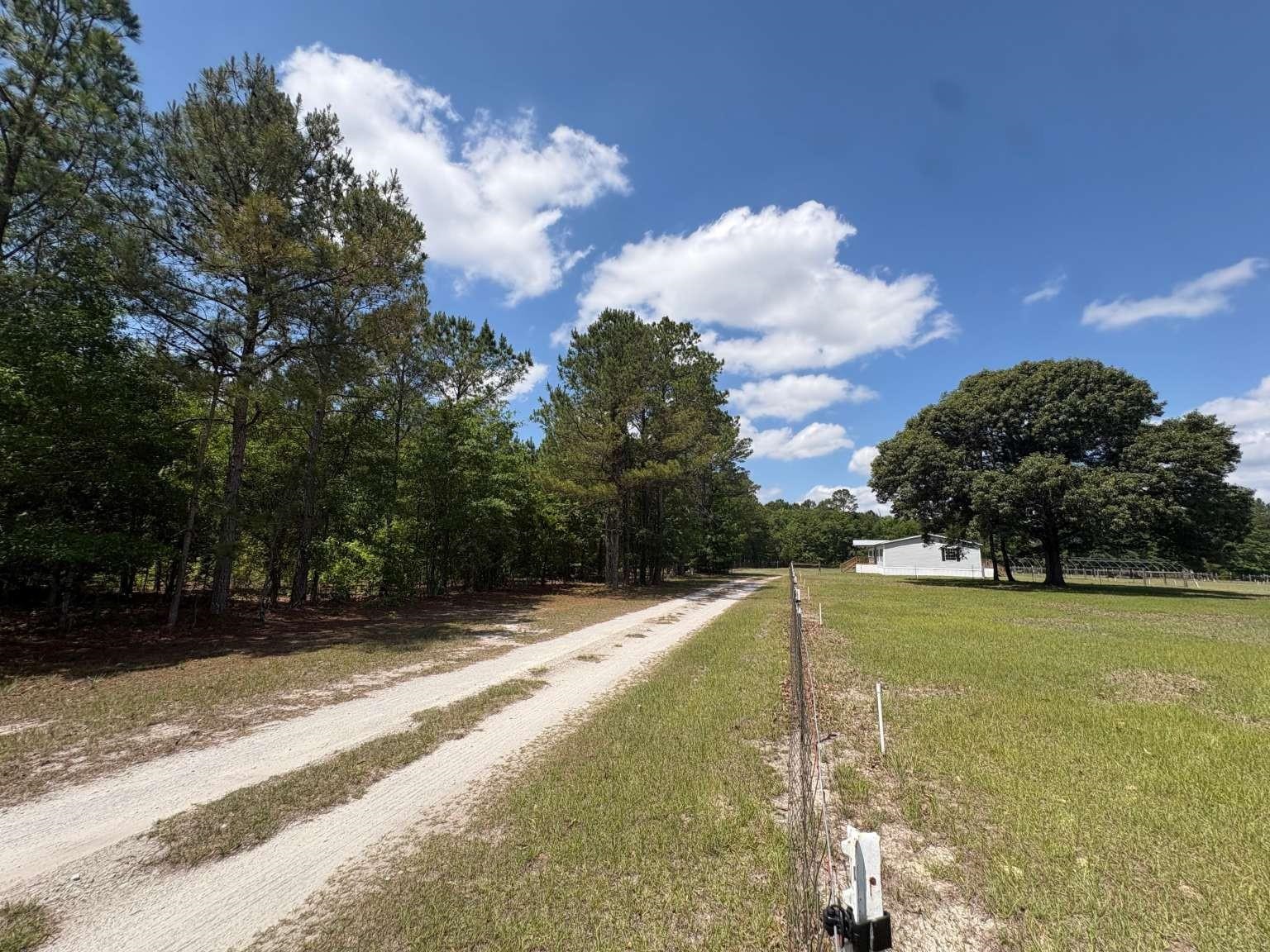 1660 Nathan Drive Loris, SC 29569 - Photo 16 of 47