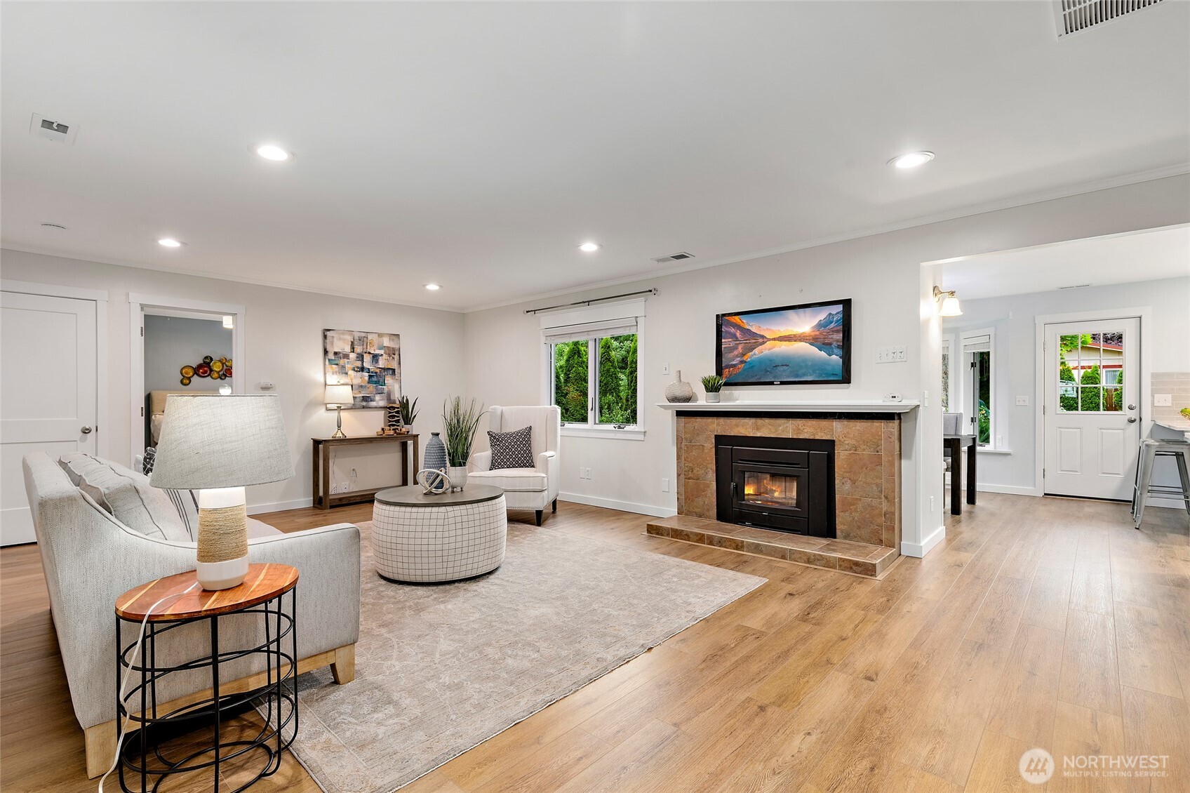 22718 1st Place West Bothell, WA 98021 - Photo 8 of 40