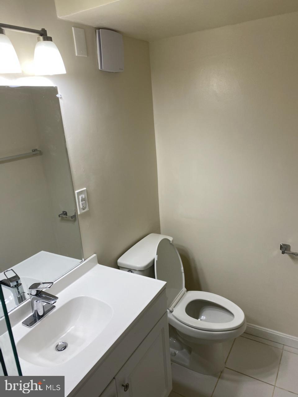 1802 Metzerott Road, Unit 201 Adelphi, MD 20783 - Photo 8 of 8