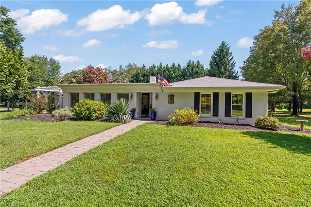 $625,000 | 834 Neal Road, Madison, NC 27025