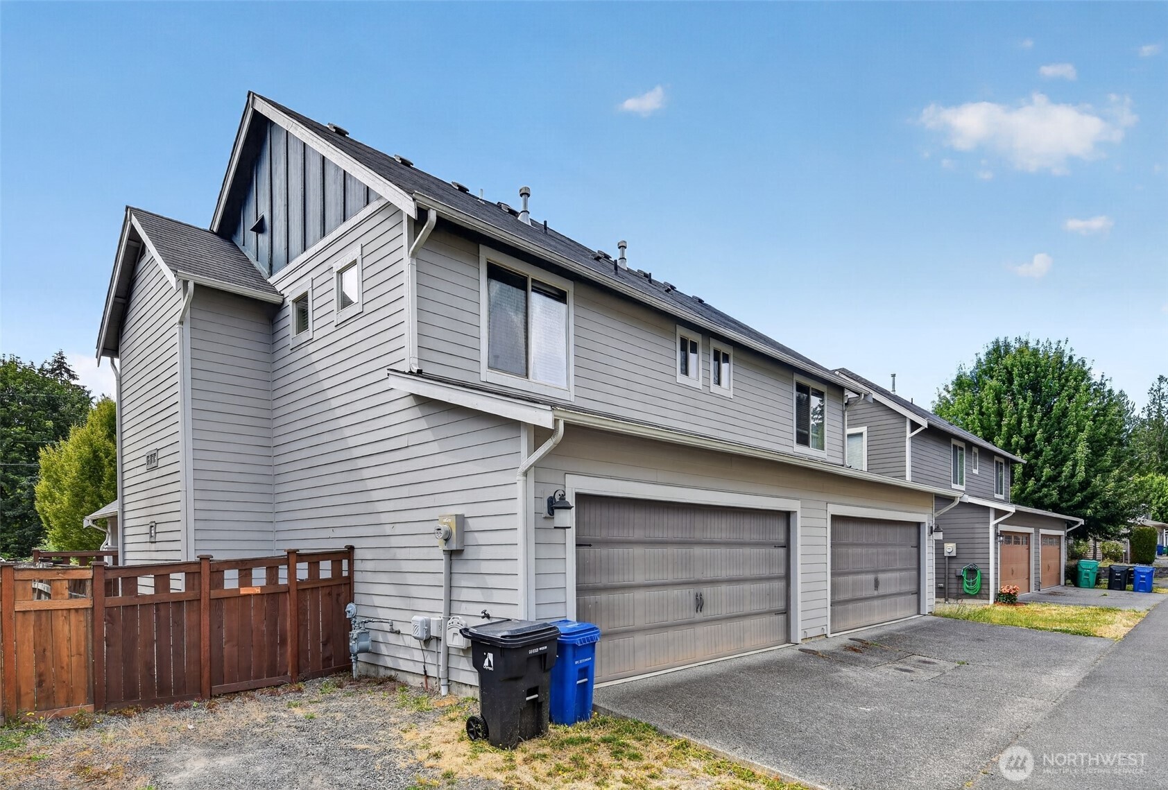 1610 Craig Road Southeast Olympia, WA 98501 - Photo 3 of 31
