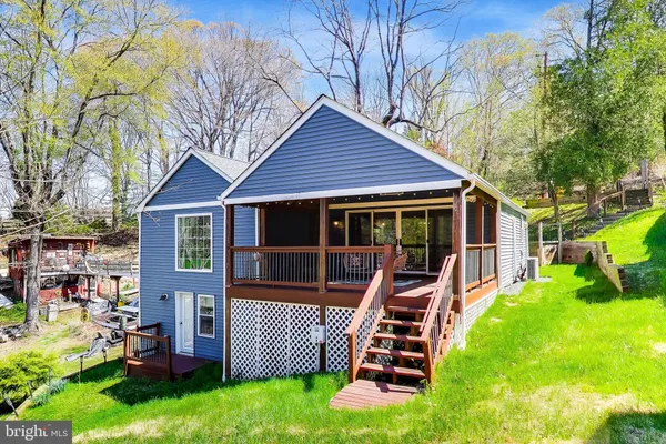 $699,000 | 8014 Forest Glen Drive, Pasadena, MD 21122