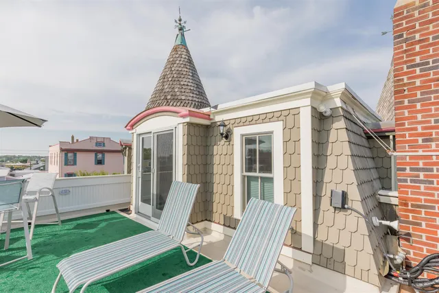 a view of outdoor space yard and patio