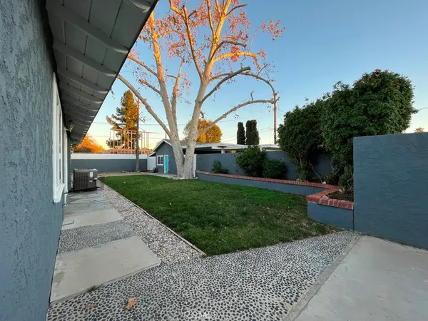 $4,195 | 19954 Parthenia Street, Northridge, CA 91324