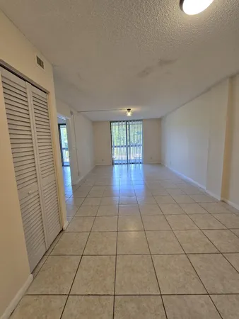 $1,575 | 737 Southeast 1st Way, Unit 208, Deerfield Beach, FL 33441