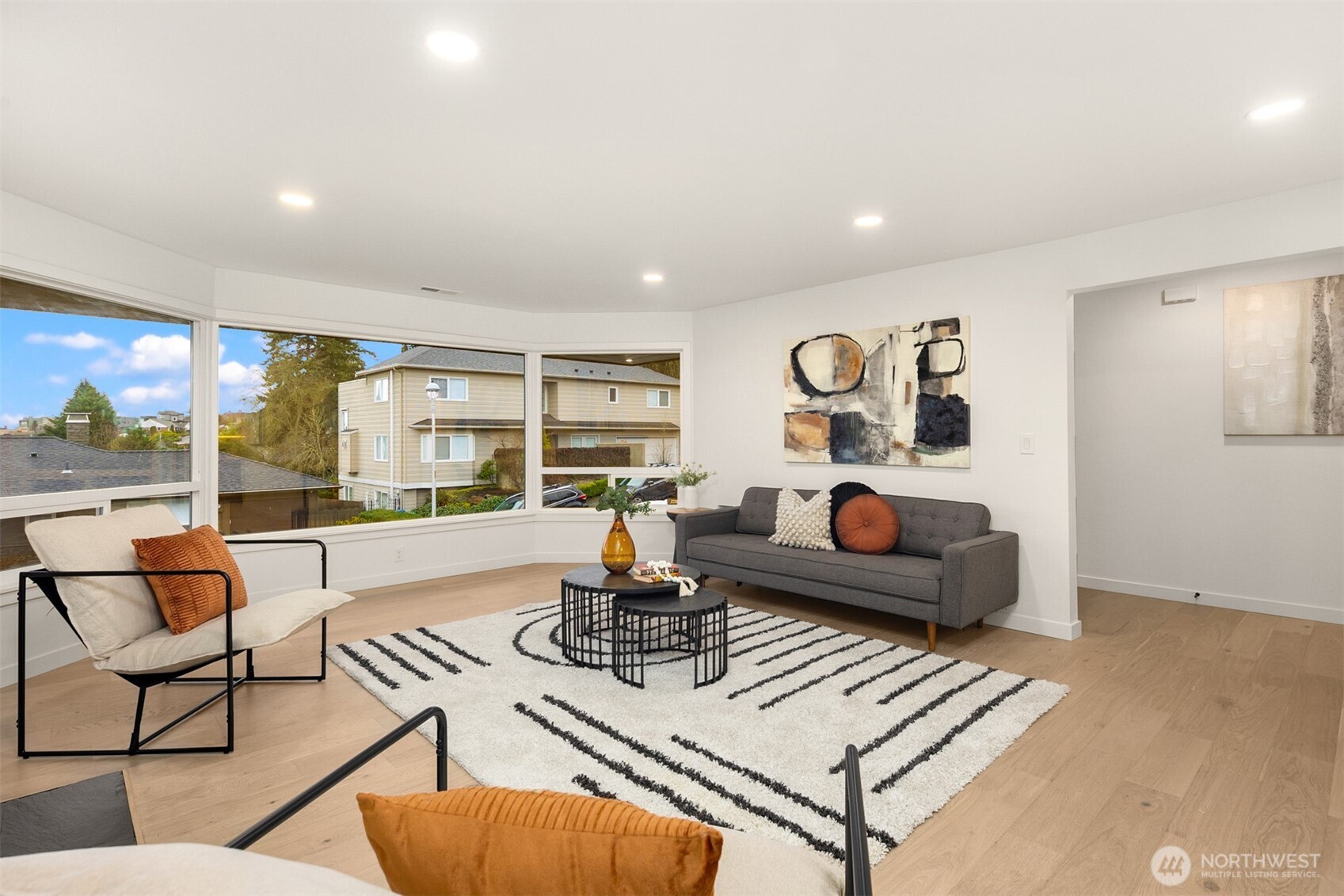 3702 West Fulton Street Seattle, WA 98199 - Photo 13 of 40