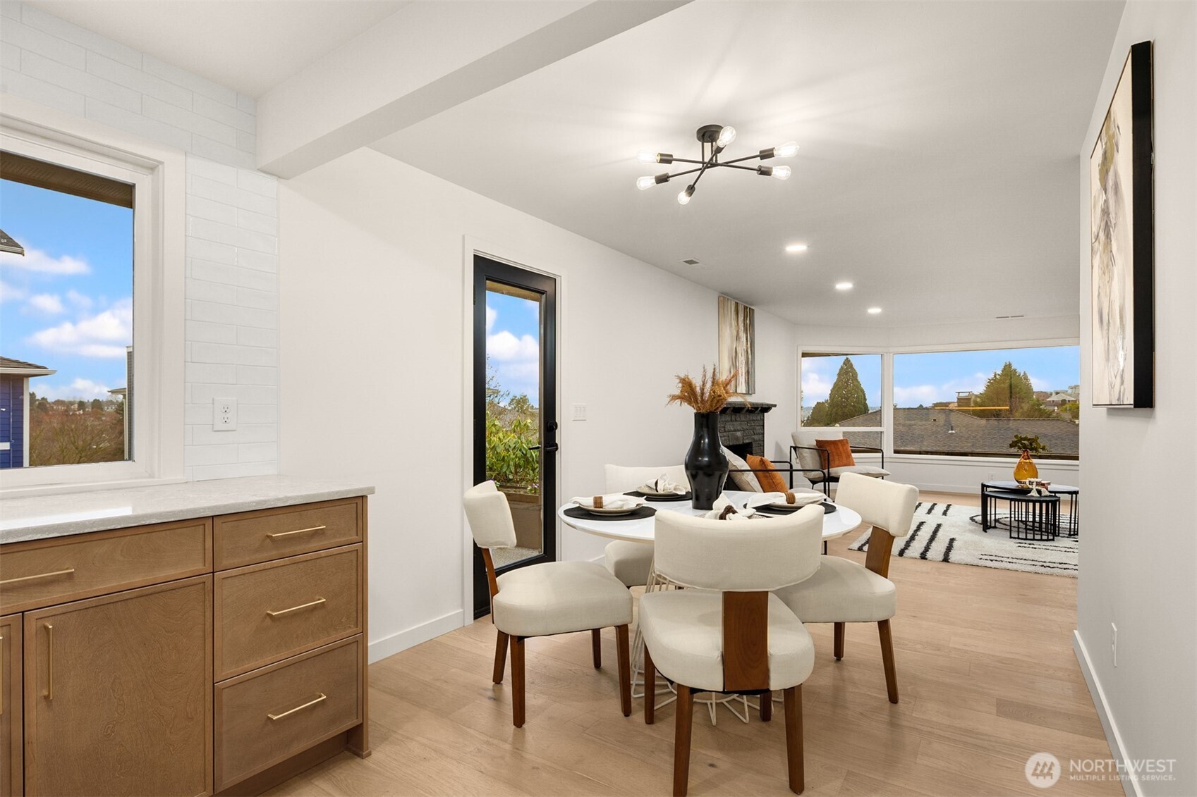 3702 West Fulton Street Seattle, WA 98199 - Photo 15 of 40