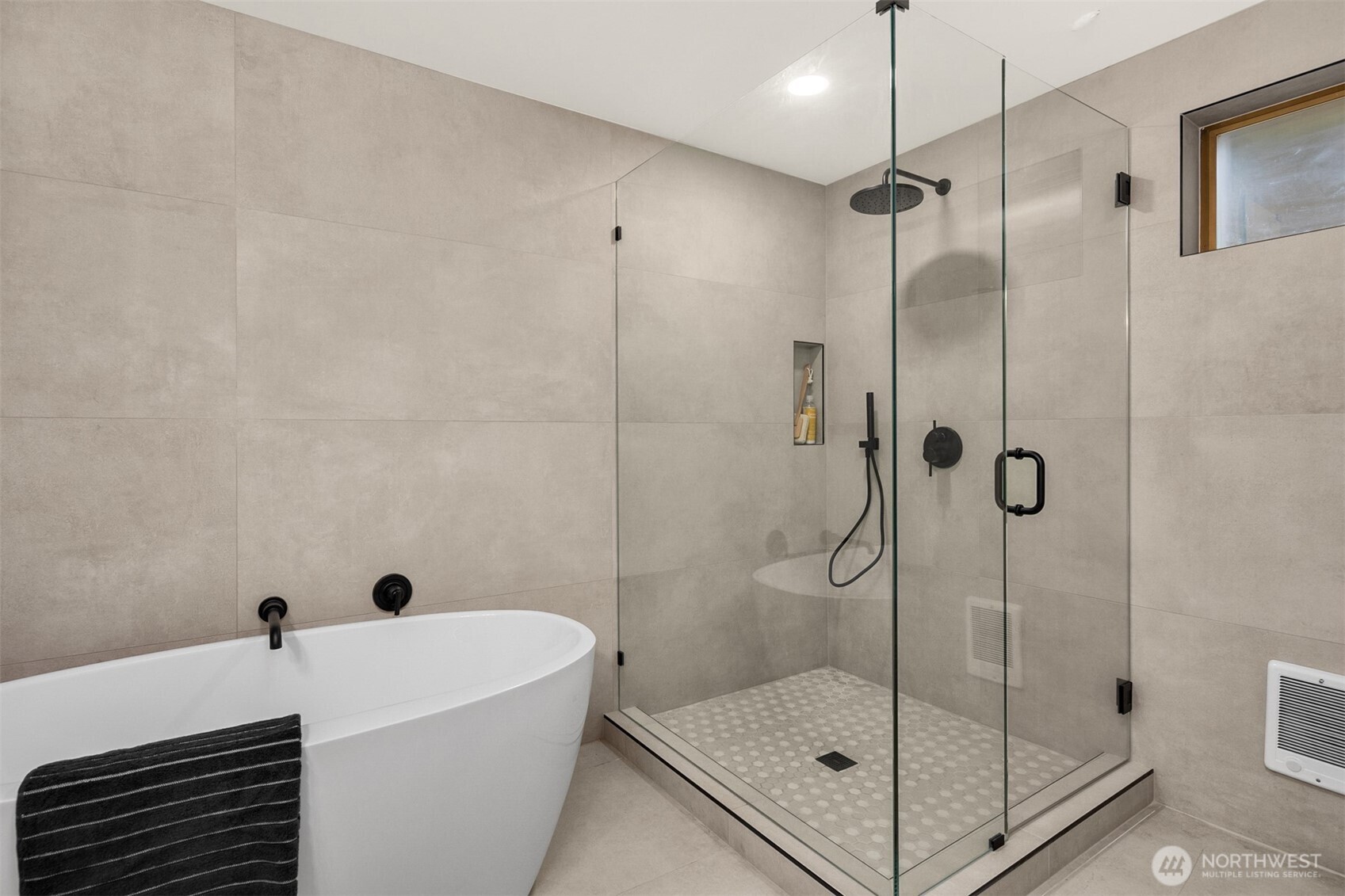 3702 West Fulton Street Seattle, WA 98199 - Photo 29 of 40