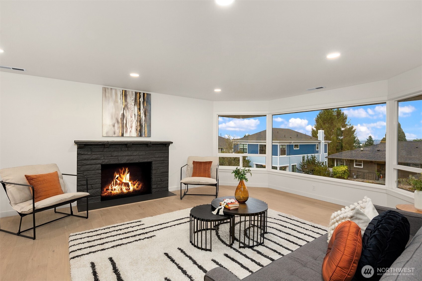 3702 West Fulton Street Seattle, WA 98199 - Photo 9 of 40