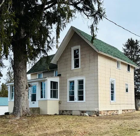 $165,000 | 531 West Franklin Avenue, Reed City, MI 49677