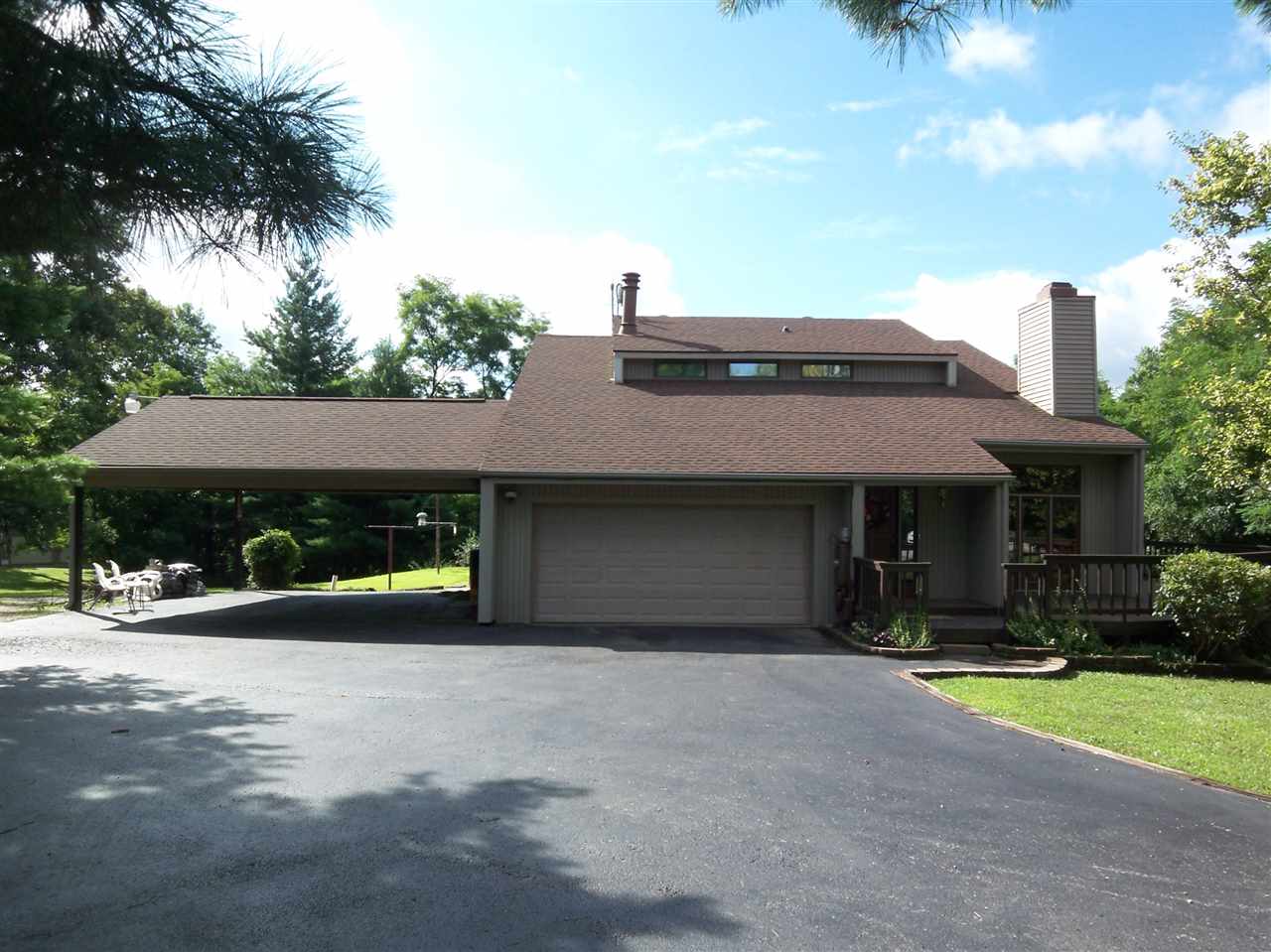 2222 South Yankeetown Road Boonville, IN 47601 - Photo 2 of 35 Gallery Image 2