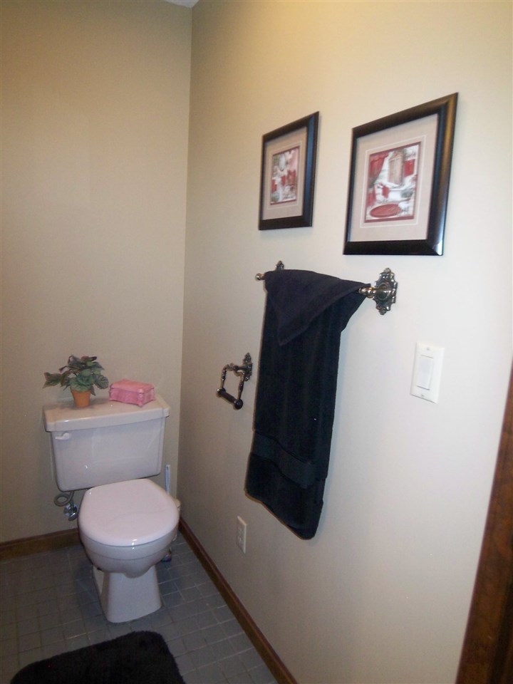 2222 South Yankeetown Road Boonville, IN 47601 - Photo 24 of 35 Gallery Image 24