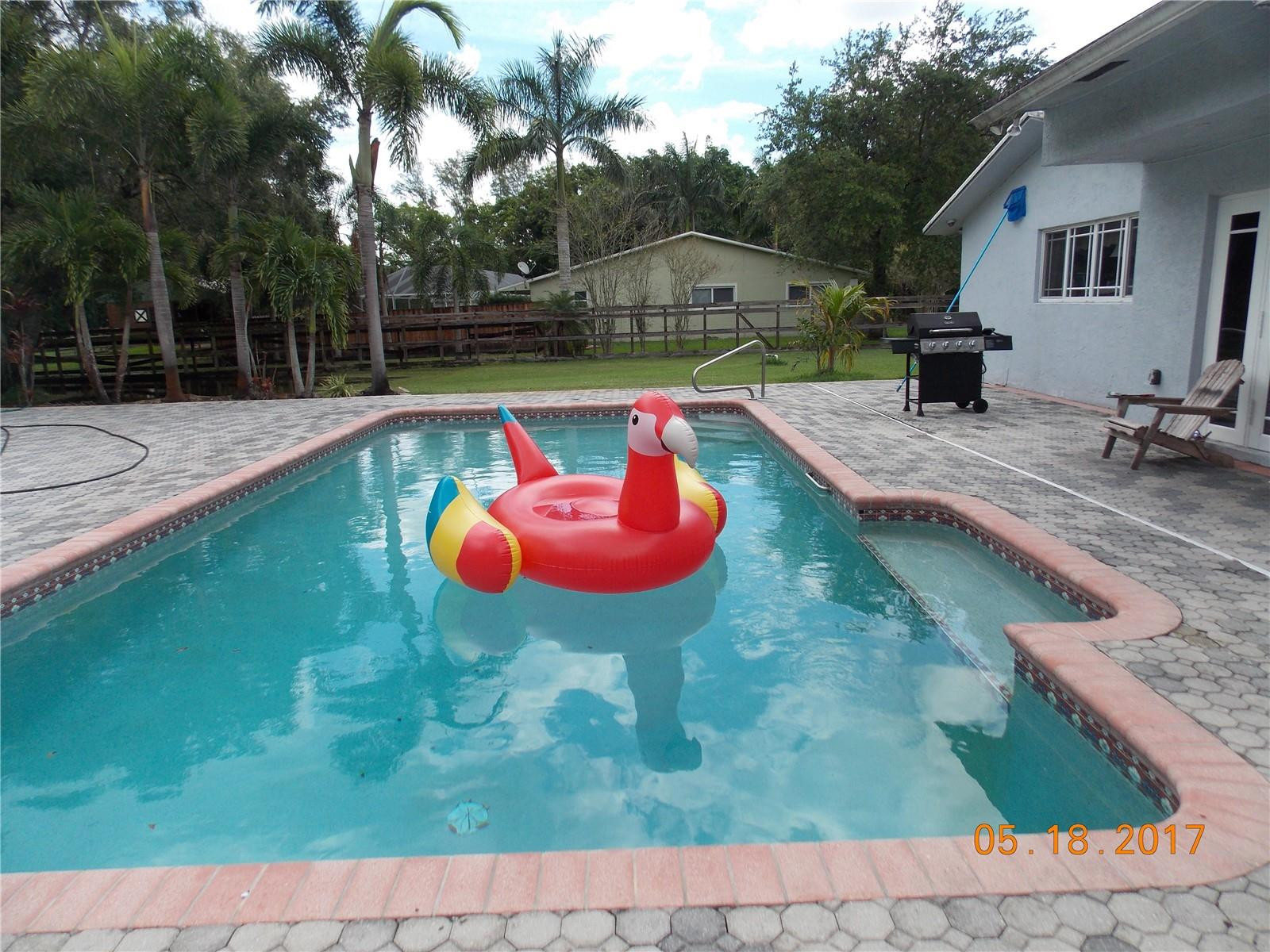 18521 Southwest 55th Street Southwest Ranches, FL 33332 - Photo 9 of 17