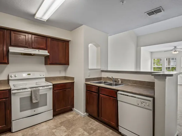 $1,500 | 2801 Chancellorsville Drive, Unit 1333, Tallahassee, FL 32312