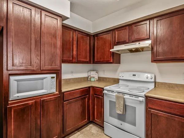$1,500 | 2801 Chancellorsville Drive, Unit 1333, Tallahassee, FL 32312