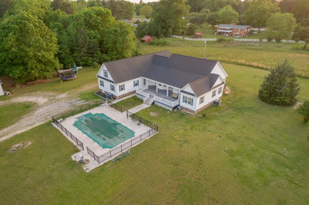 324 Kelly Road Henderson, NC 27537 - Photo 8 of 39 Photo 8