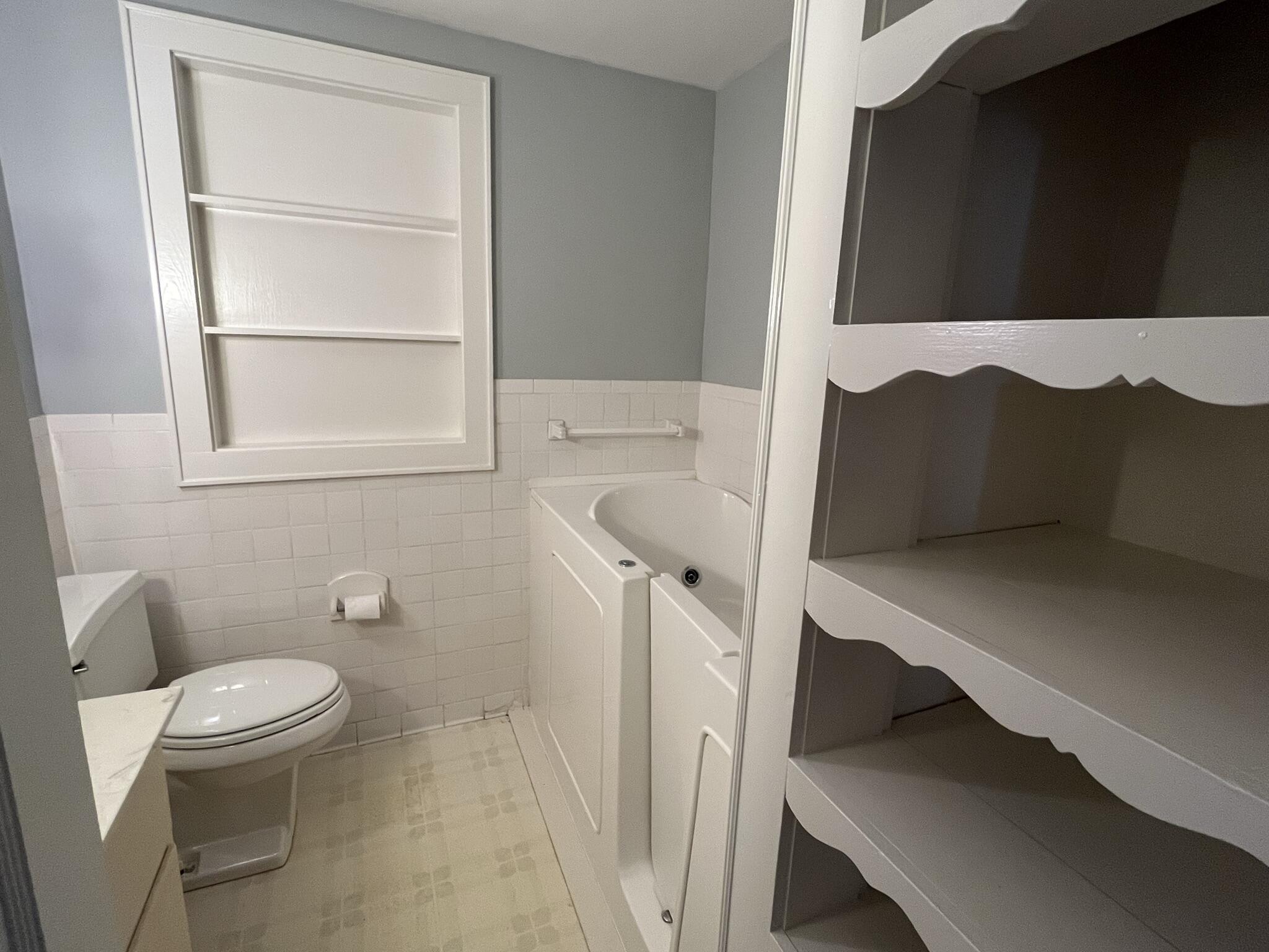 231 Bethlehem Road Boones Mill, VA 24065 - Photo 17 of 63 17 Full Bath